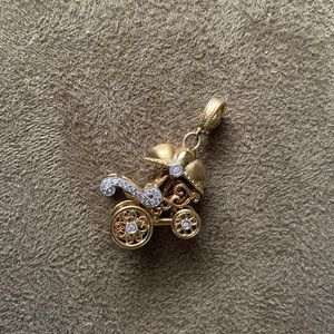 GABRIEL & CO 14K Yellow Gold Diamond Carriage Pendant Charm 7.95 grams